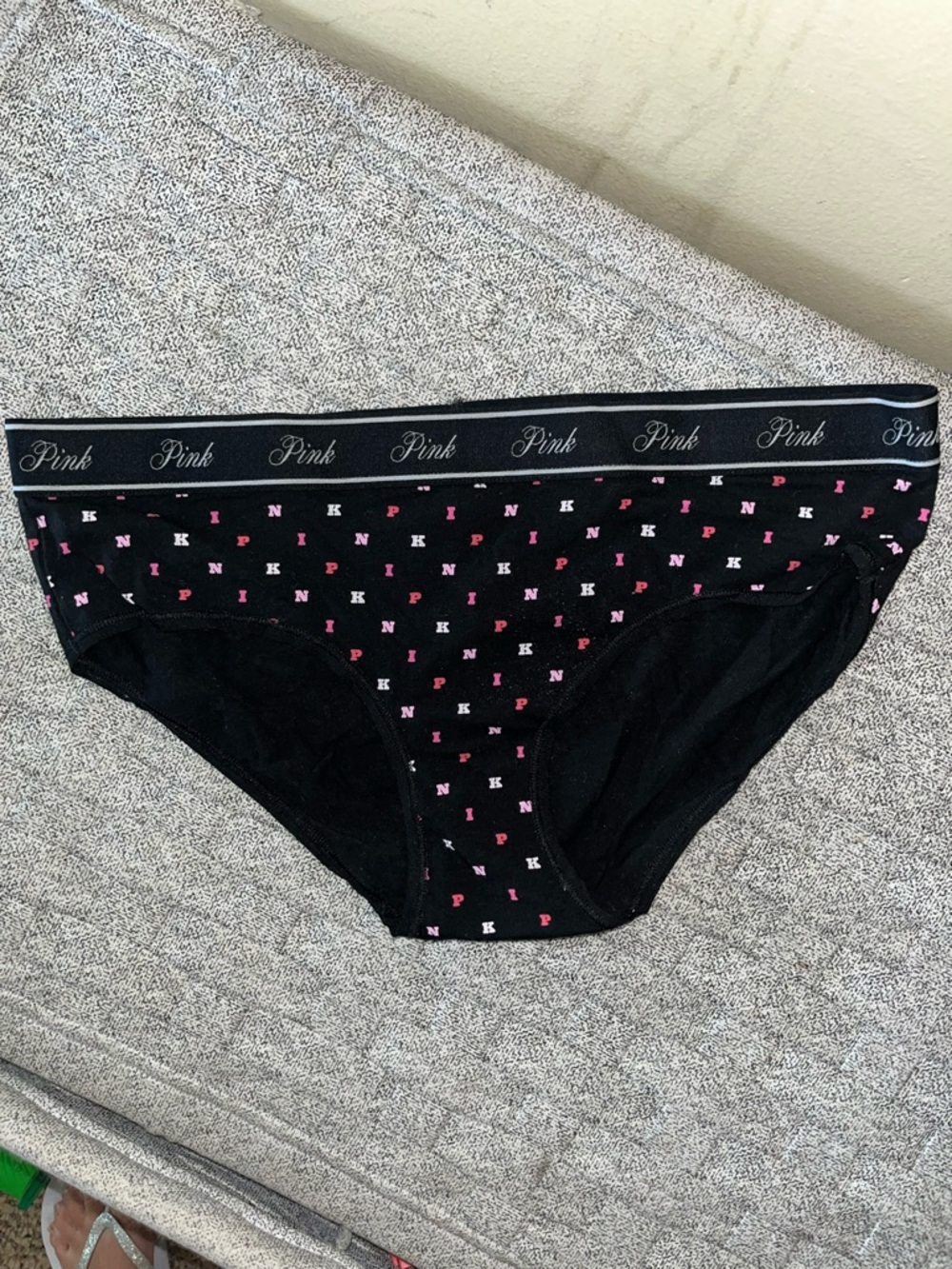Victoria’s Secret Panties Size Large
